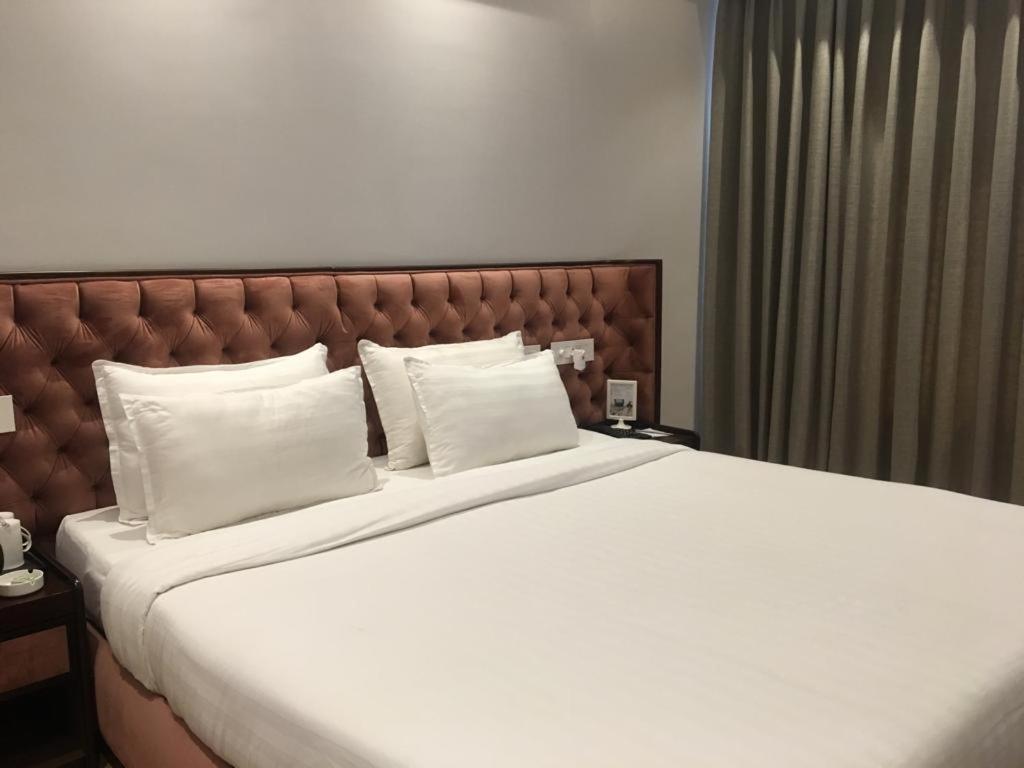 Hotel Accord Premier Raigarh エクステリア 写真