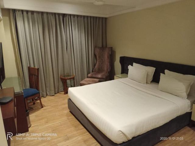 Hotel Accord Premier Raigarh エクステリア 写真