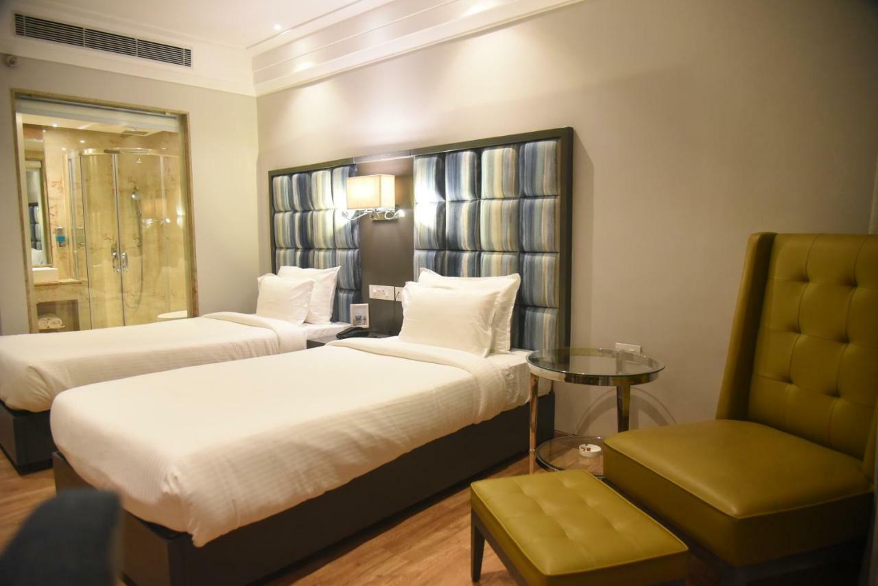 Hotel Accord Premier Raigarh エクステリア 写真